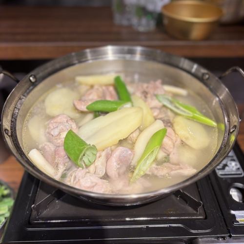 本場の味を味わうなら！あっさりタッカンマリ