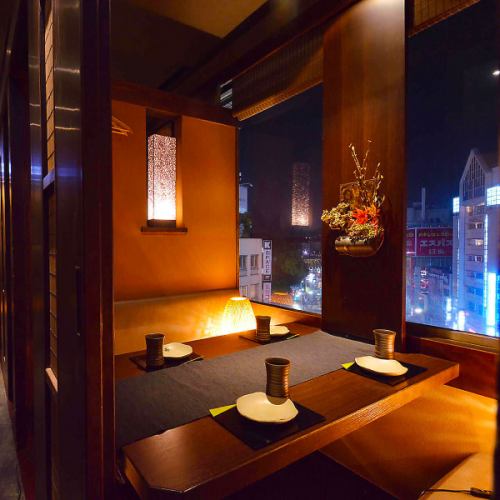 [For 2 to 4 people] It will be a private room with a digging iron with a view of the night view.It is a private room with a calm atmosphere, so it is ideal for use on dates or for drinking parties with a small number of people ♪ Since the number of seats is small, it is recommended to make an early reservation ♪