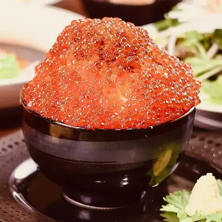 [Private Room Guaranteed] Enjoy the overflowing rice topped with salmon roe! [Takumi Course] 8 dishes and 3 hours of all-you-can-drink included.