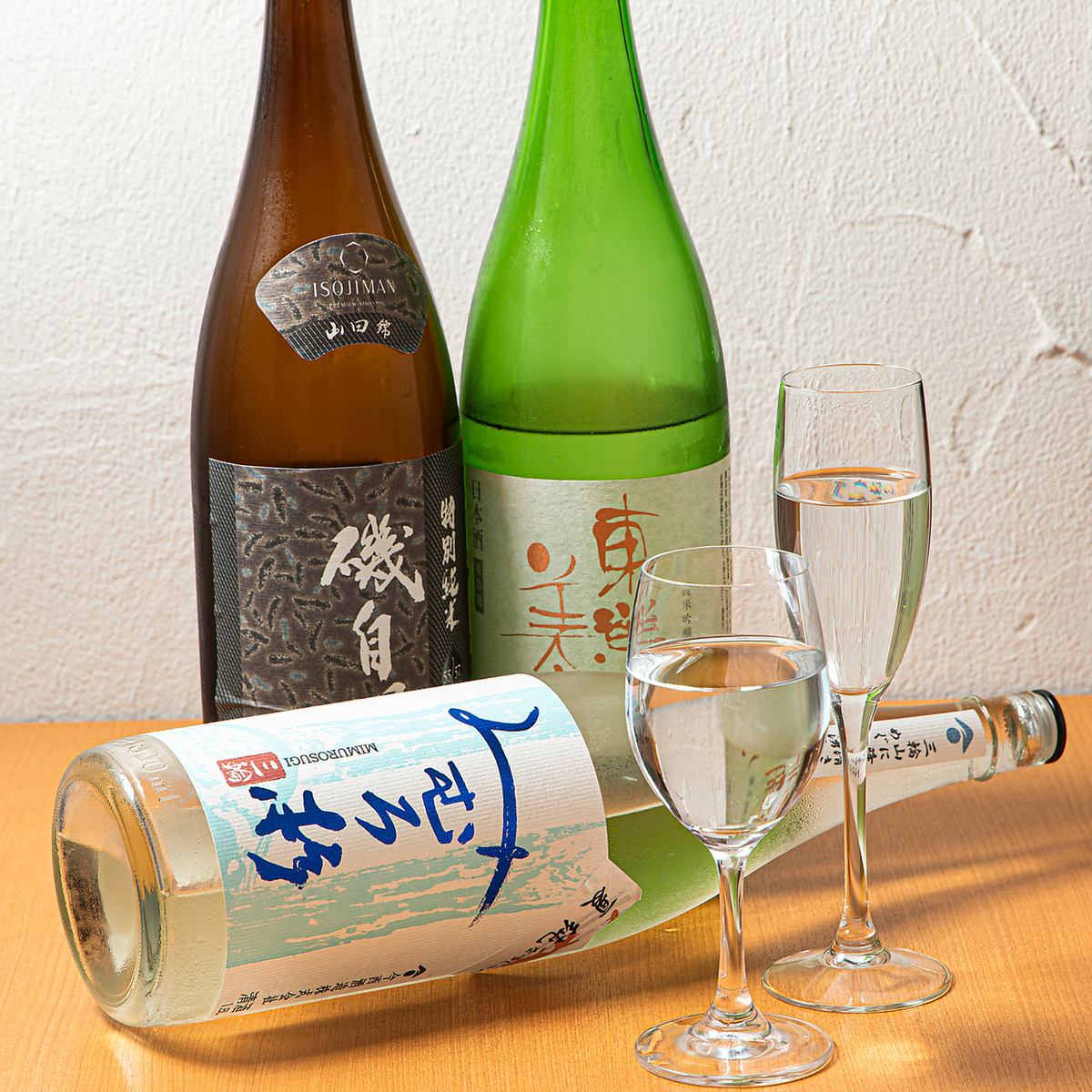 全12種のラインナップ！豊富な日本酒を取り揃えております。