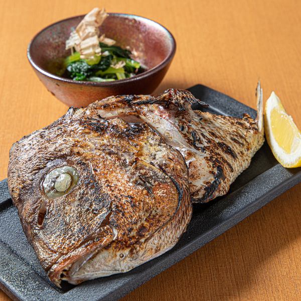 【香ばしい香り◎】≪ふっくらジューシー≫ 鯛のカマ焼き 759円(税込)