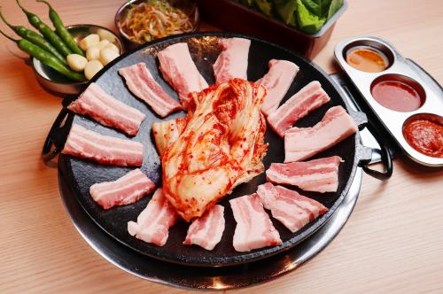 Kimchi samgyeopsal