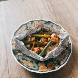 Foil-baked squid innards and squid cartilage