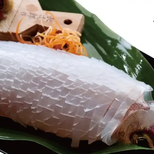[Uoyoshijin Specialty] Live Squid Sashimi [Small] 1-2 servings