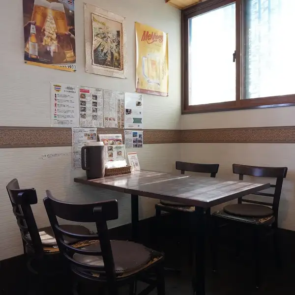 【ご宴会もお任せください】最大24名様までの貸切利用にも対応しており、歓送迎会や打ち上げなど、仲間内だけのプライベートな空間で気兼ねなく盛り上がれます。コース料理や飲み放題プランも充実しており、幹事様も安心。日程や人数など、貸切に関する詳細はお気軽にお店までお問い合わせくださいませ。