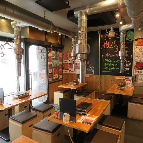 ◆駅近好立地！深夜0時迄営業！◆津田沼駅徒歩3分の好立地です。最高級ランクのお肉と、元気な接客で、疲れも暑さも吹っ飛ぶこと間違いなし！お得なコースや飲み放題に関しては、お電話でお問い合わせください★大衆系焼肉はるくんで、カジュアル接待、宴会やママ会、女子会しましょう♪