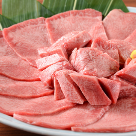 原価率100％!?高級肉が堪能できるコスパ最強焼肉店はるくん◎
