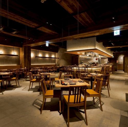 お席の配置変更可能