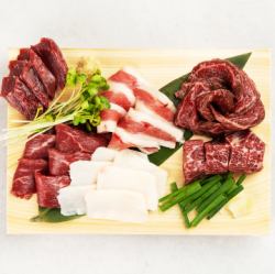 Kumamoto's carefully selected horse meat platter (serves 3-4)