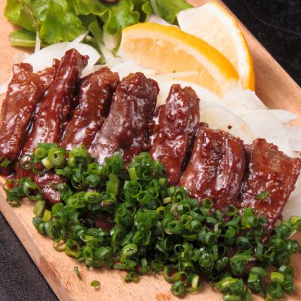 New☆学割り登場!!【食べ放題飲み放題付3h3980円&飲み放題無制限1800円!!】人気メニュー勢揃い!