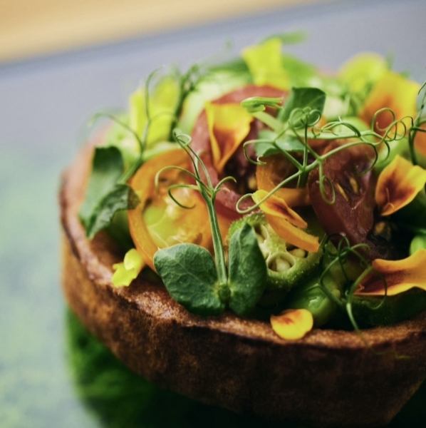 コース料理の一番最初に登場！フランスの郷土料理を味わる♪≪パスカード※コース料金に含まれます≫