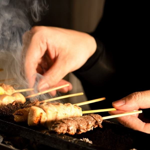 繊細＆豪快！旨み凝縮の炭火焼き鳥◎