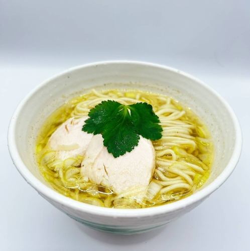 鶏塩ラーメン