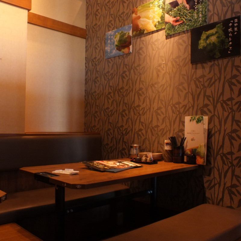 We are open for lunch on weekends and holidays★ We also have sunken kotatsu seating where you can sit comfortably!