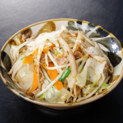 野菜炒め(牛肉入り)