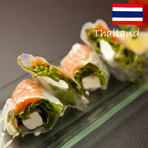 Fresh spring rolls of salmon and cream cheese
