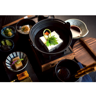 【昼限定】湯豆腐とおばんざいを楽しめる◎京御膳3600円(税込)