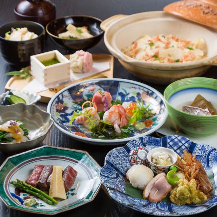 【僅限晚餐】時令食材、牛排、竹筍砂鍋飯。時令懷石料理「鴨川」18,000日圓（含稅）