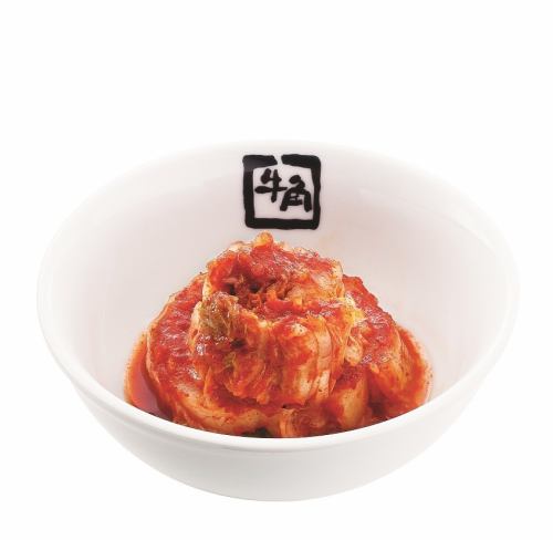 달콤한 따뜻한 구슬 야코 / 쇠고기 뿔 김치 / 칵테이