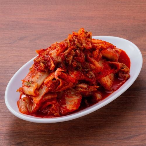 牛角キムチ/カクテキ/キムチの2種盛り合わせ