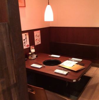 [Digging tatami mat seats] Mamakai with children and families are also welcome ♪ Children are safe because it is an expansive and spacious space ☆ We have seats for families to enjoy together.Enjoy your meal in a cozy atmosphere!!