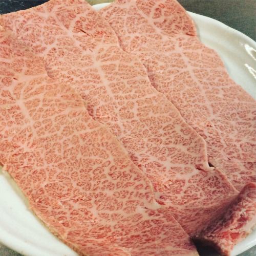 We specialize in Wagyu cows, all of A5 rank.