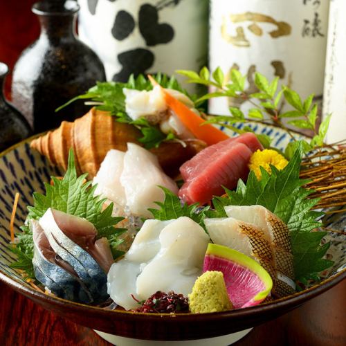 Recommended Hakodate sashimi (four types of sashimi, six types of sashimi)