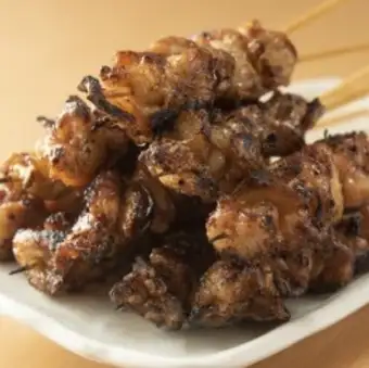 【名物】ぎん串(鶏皮) たれ or 塩 (まとめて注文!ぎん串マウンテン)10本/2本 単品