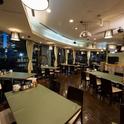 お洒落な店内でお気軽にご利用頂けます♪貸切宴会ご利用多数