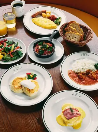 【New!!BREAKFAST／予約限定】 スパークリングワイン or カフェラテ付
