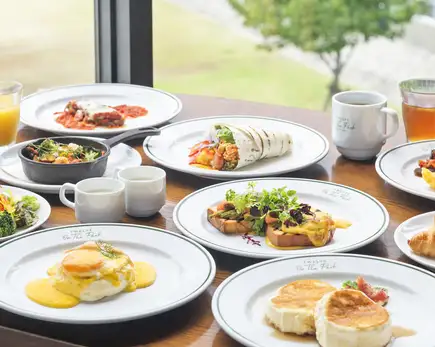 【New!!BREAKFAST／予約限定】 スパークリングワイン or カフェラテ付