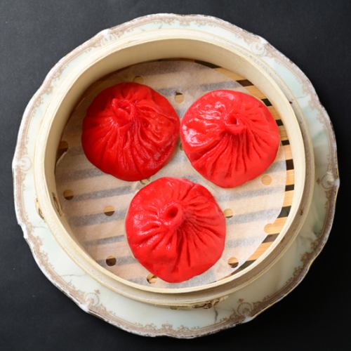 Scallops and tomato xiao long bao