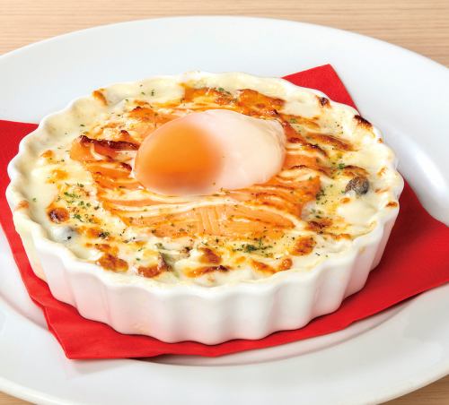サーモンとほうれん草のクリームドリア