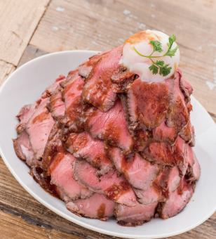 温卵とろ～りローストビーフ丼