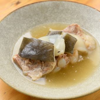 Soft boiled soft-shelled turtle and pork soki