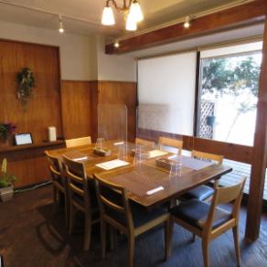 It has a calm and cozy atmosphere.There are 2 tables for 4 people and 1 table for 8 people.