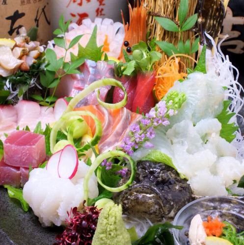 Outstanding freshness ♪ boasting sashimi