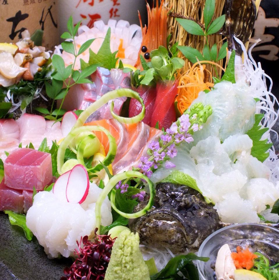 岡山駅徒歩5分の好立地◎生け簀の鮮魚や豊富なドリンクが自慢！各種宴会ご予約承り中