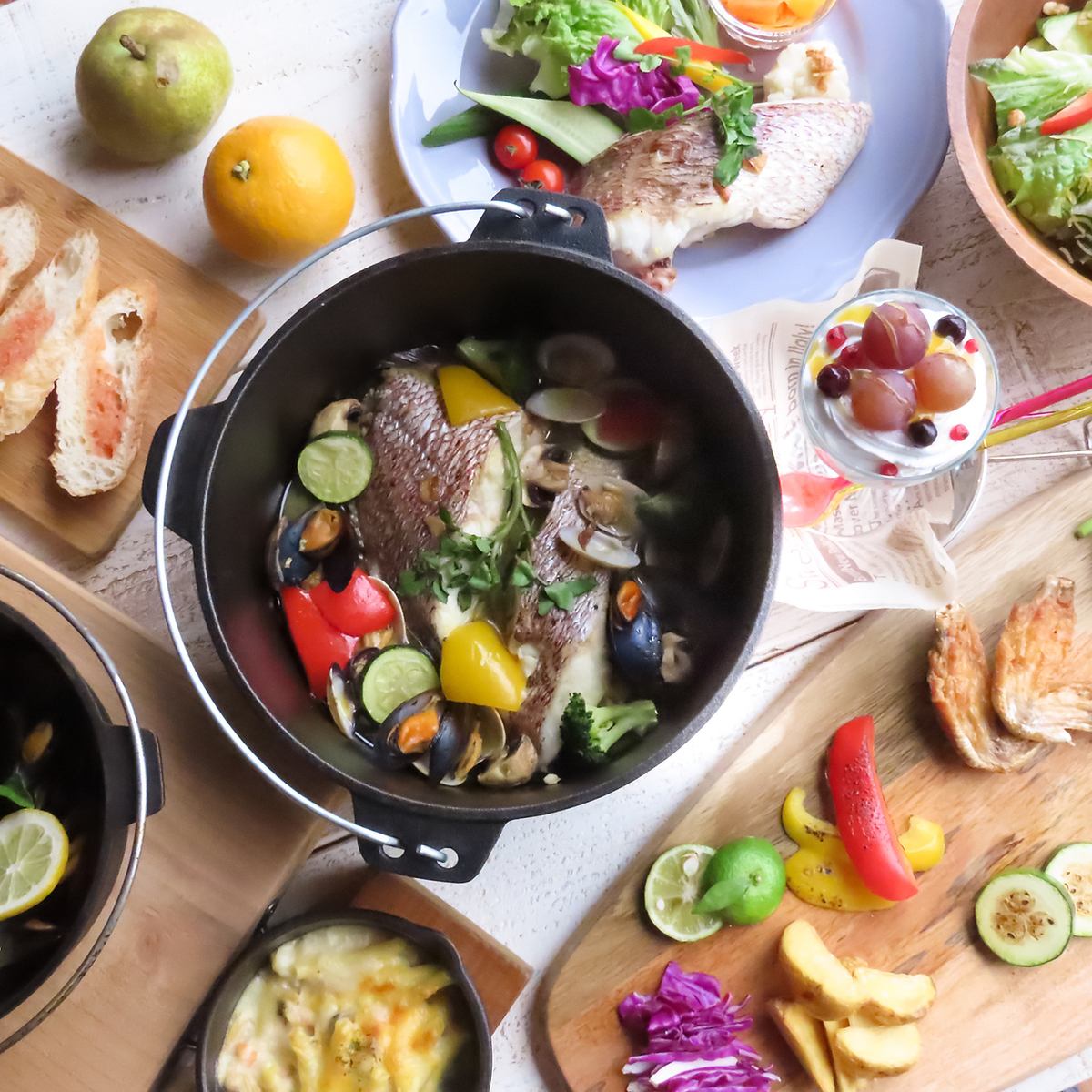 ダッチオーブンを使ったお料理で盛り上がること間違いなし♪