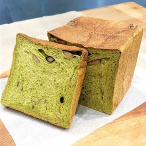 Matcha black bean bread [limited quantity]