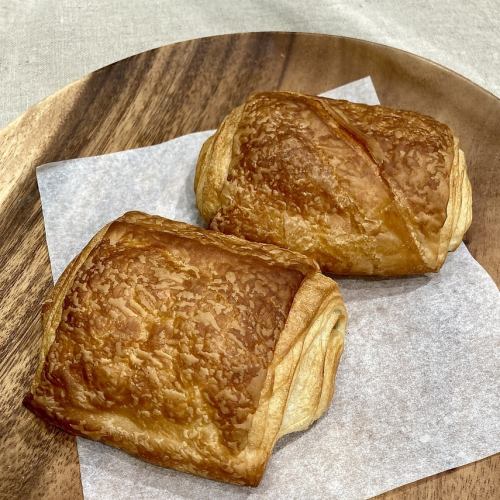 chocolate croissant