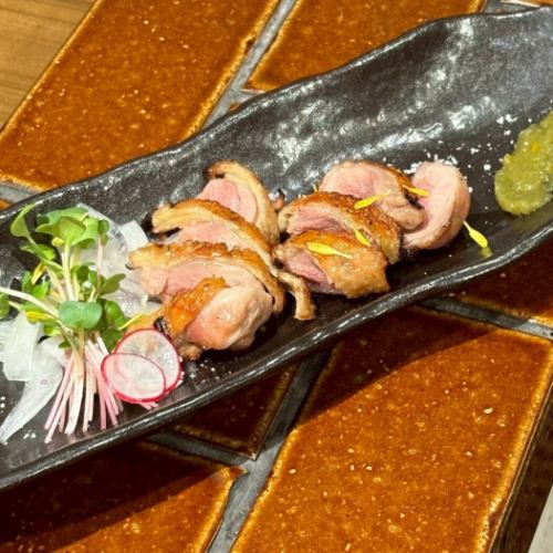 Salt-seared Yamato chicken sled wrestler with homemade lemon pepper