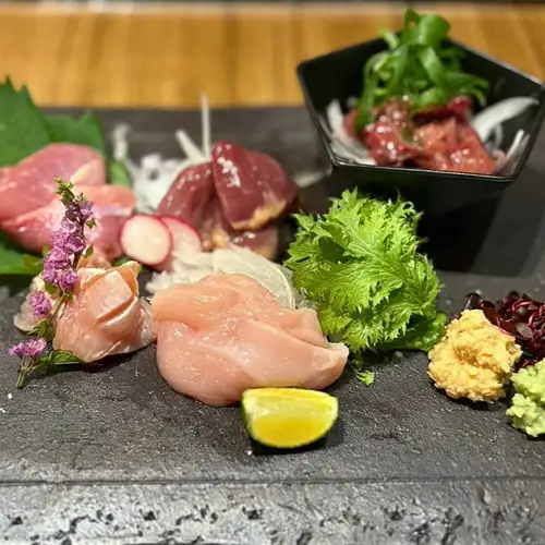 鮮度の極地！大和肉鶏お刺身 ５種盛り合わせ(一人前)