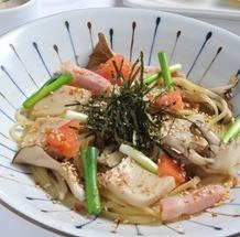 Namafu and shimeji mushrooms in soy sauce