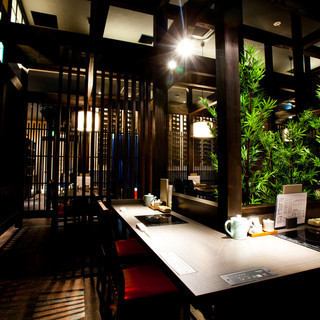 落ち着いた店内でゆったりとした時間をお過ごしください