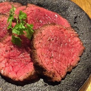 Recommended for entertaining important people! A premium plan where you can enjoy Tokachi herb beef rump steak