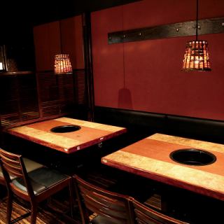 Table seats with a calm atmosphere.Feel free to use it for girls-only gatherings and anniversaries ♪