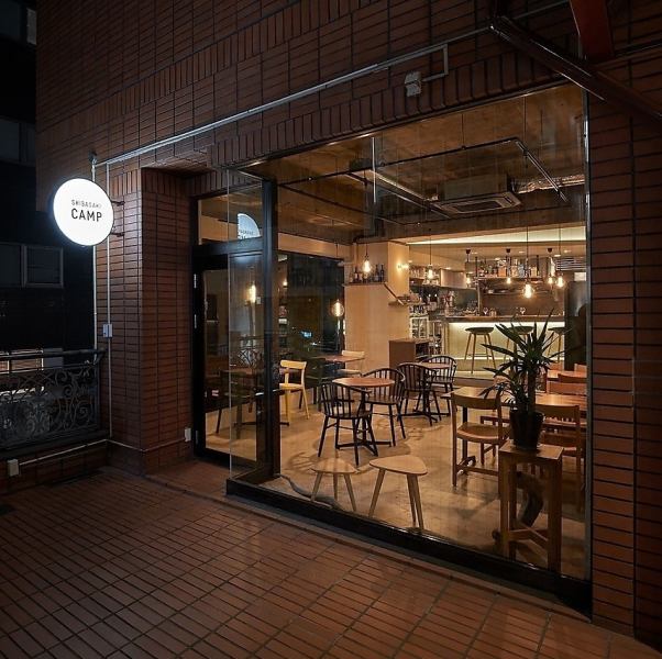 【立川駅南口徒歩５分】新たに上下階で2フロアとなったSHIBASAKI CAMP！料理は本格的な実力店♪ オープンカウンターキッチンと広々とした店内で、ライブ感のあるイタリア料理をご堪能いただけます！