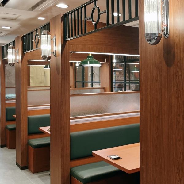 在大岡山站附近新開幕的餐廳，明亮乾淨的店內環境，品嚐由資深廚師烹製的正宗港式點心！