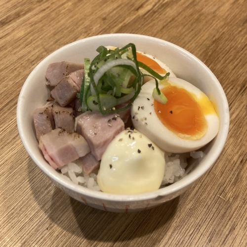 あぶりチャーシューめし